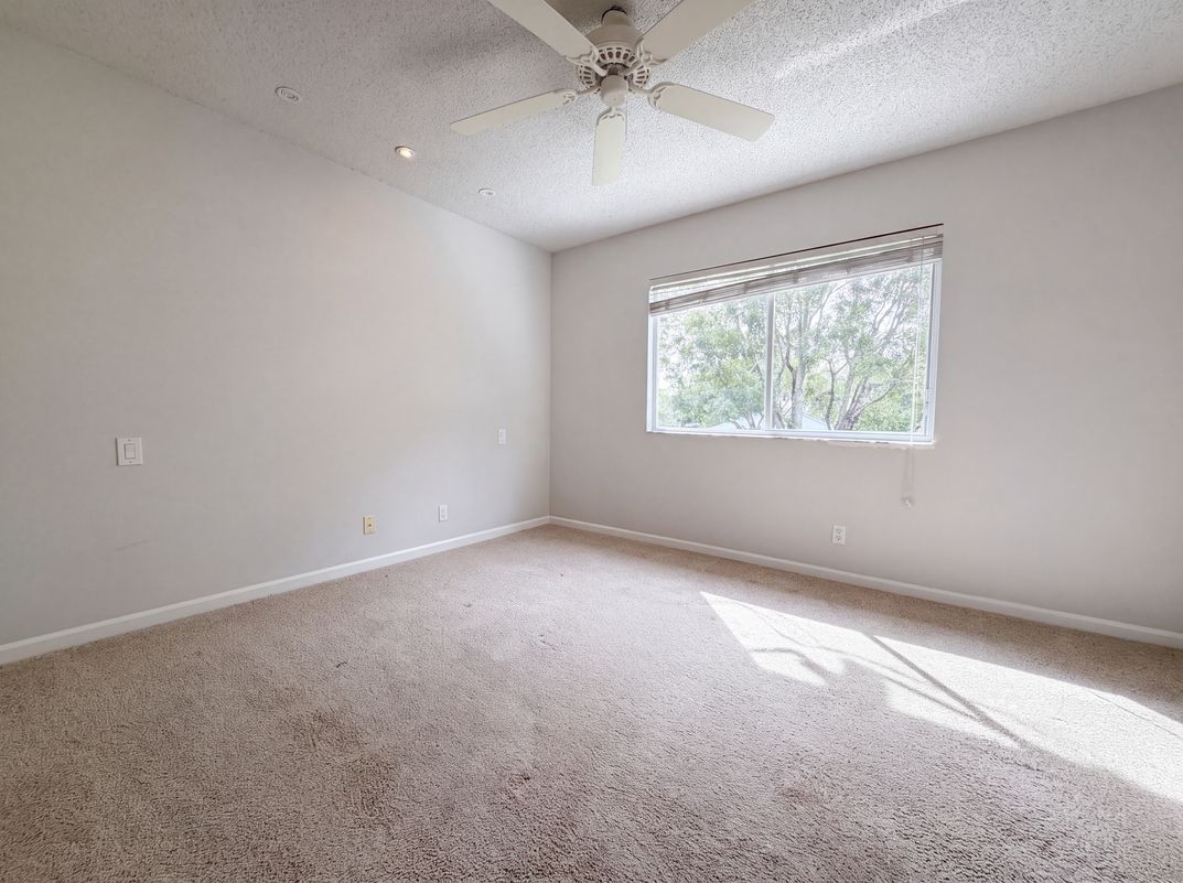 Photo 14 of 24 of 1480 SW 47th Ave, Deerfield Beach, FL