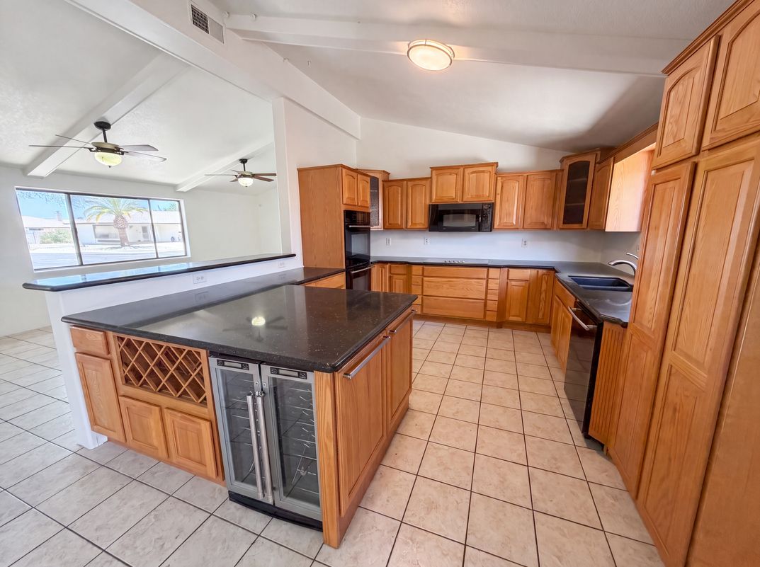 Photo 2 of 26 of 103 N 63rd St, Mesa, AZ