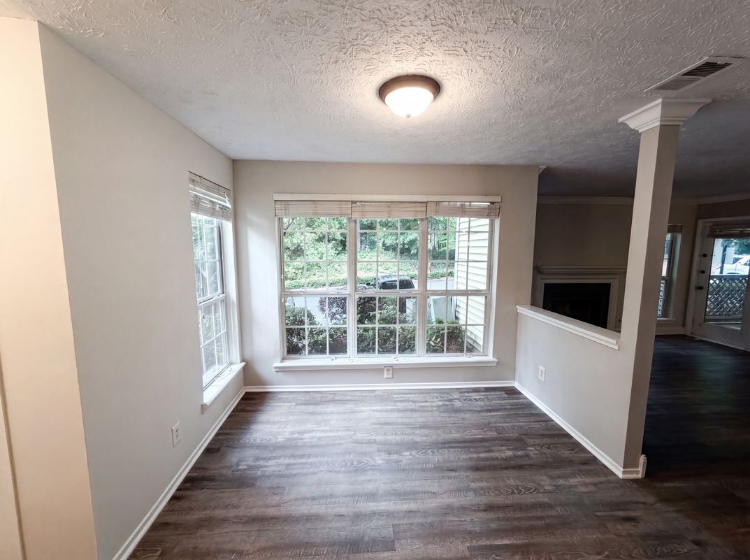 Photo 8 of 18 of 6818 Glenridge Dr, Atlanta, GA