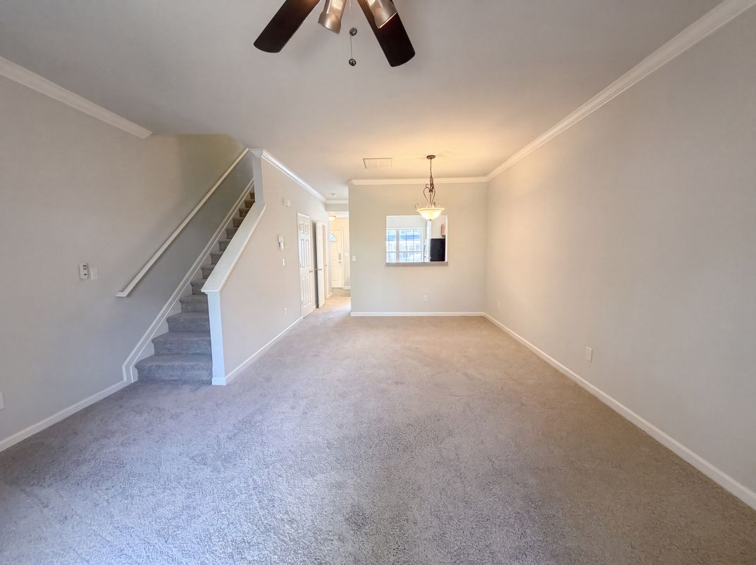 Photo 6 of 45 of 615 Graythorn Ln, Greenville, SC