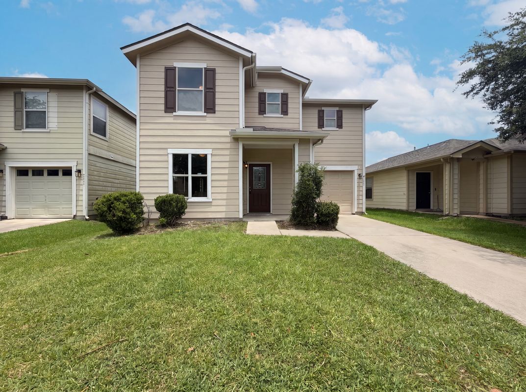 Photo 17 of 21 of 2627 Skyview Trace Ct, Houston, TX