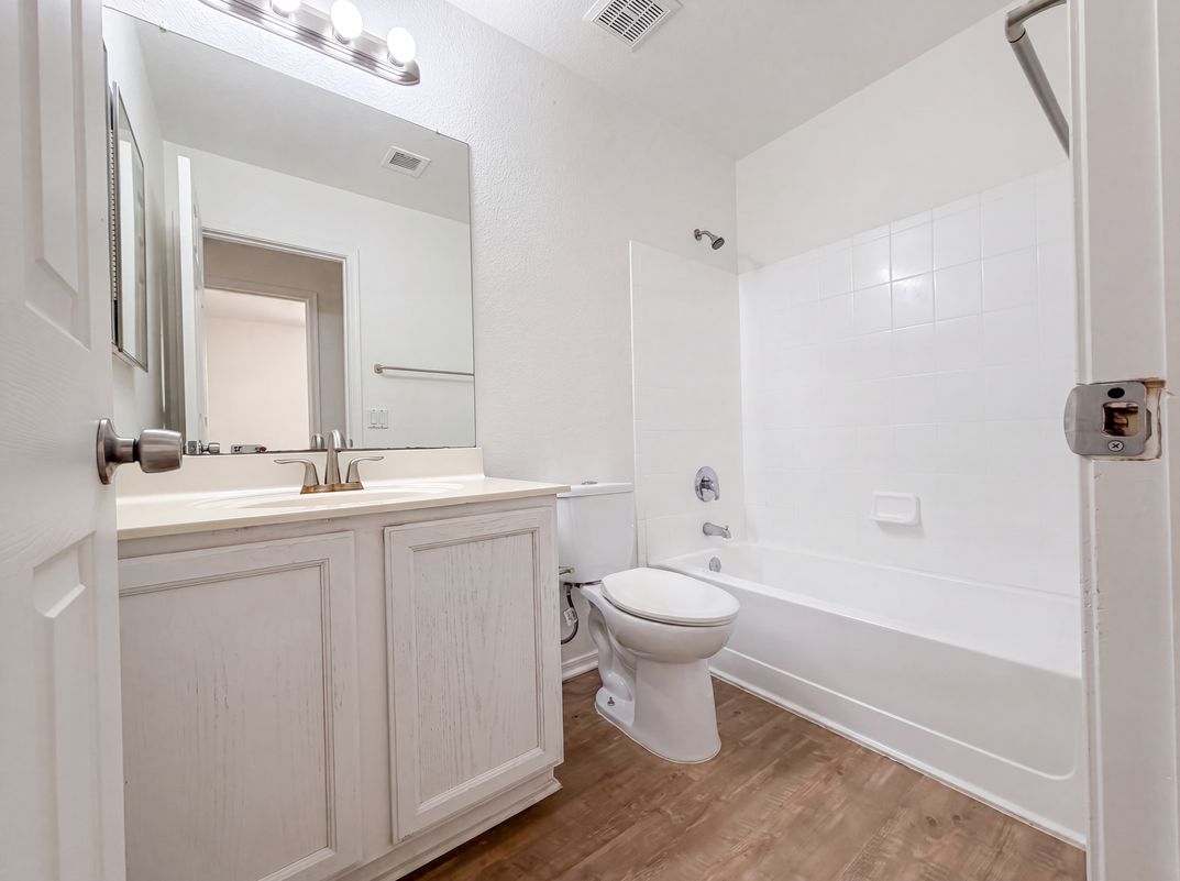 Photo 14 of 18 of 9103 N Palm Brook Dr, Tucson, AZ