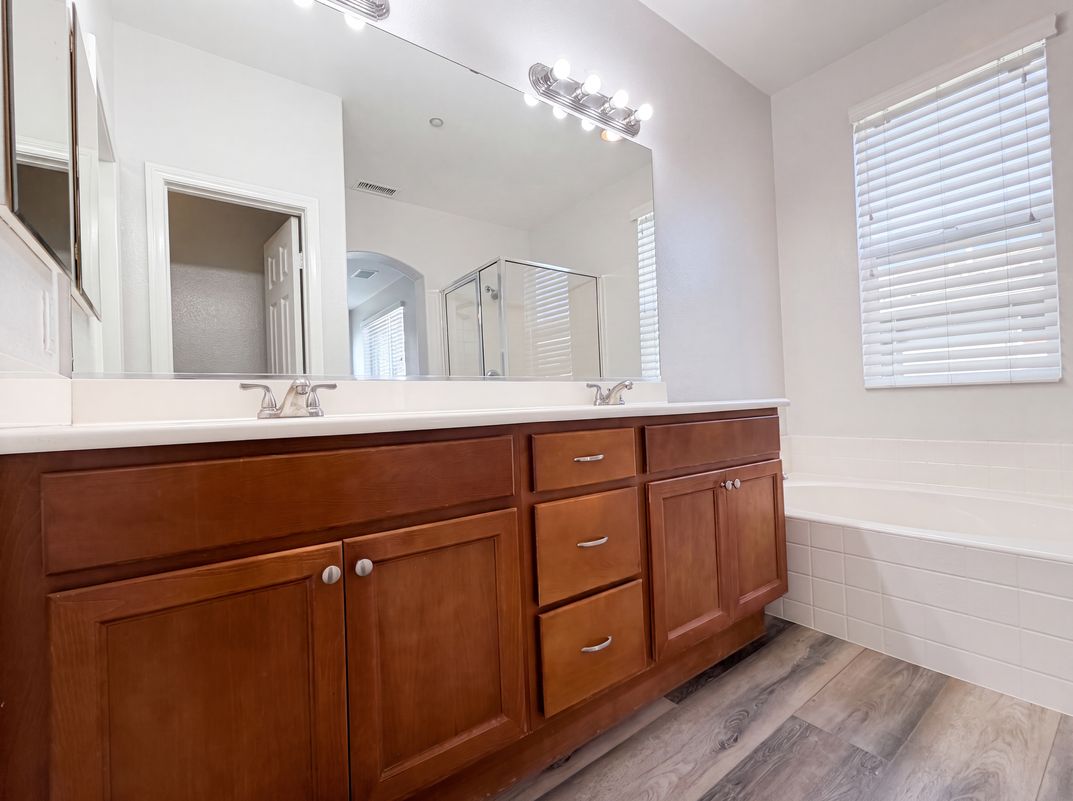 Photo 12 of 25 of 41534 King Palm Ave, Murrieta, CA