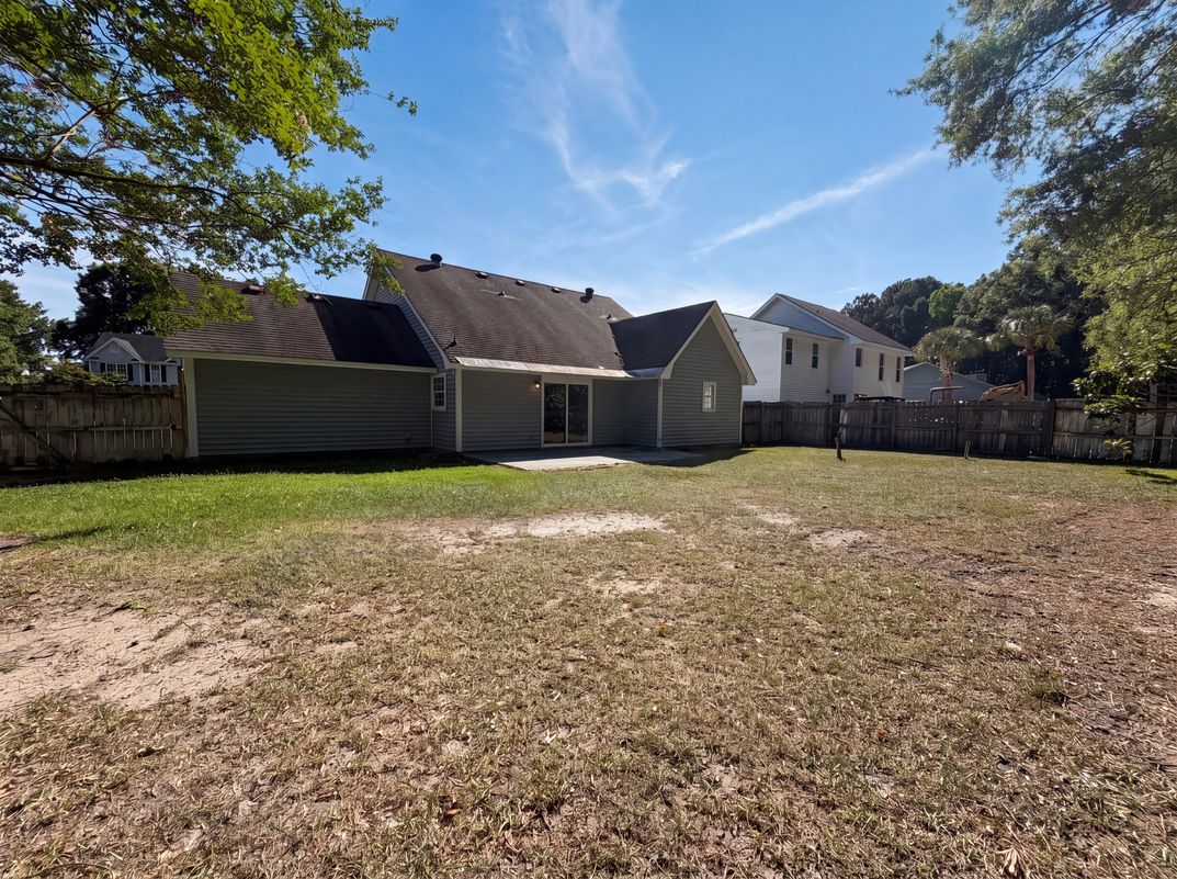 Photo 25 of 28 of 2028 Larson Ln, Goose Creek, SC