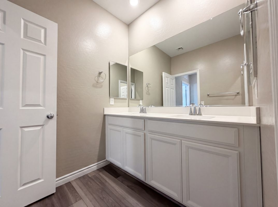 Photo 38 of 56 of 1418 Dire Wolf Ave, North Las Vegas, NV