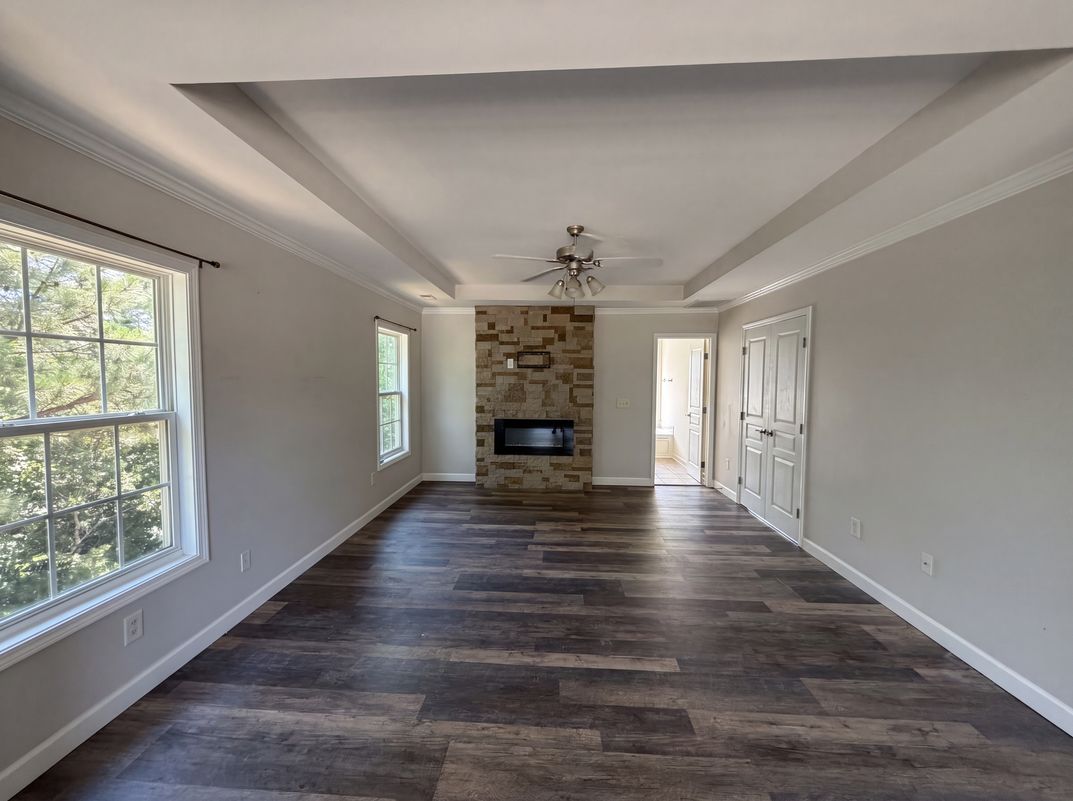 Photo 13 of 23 of 4903 Homeplace Dr, Apex, NC