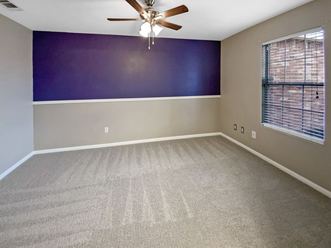 Photo 7 of 16 of 5202 Oster Dr, Killeen, TX