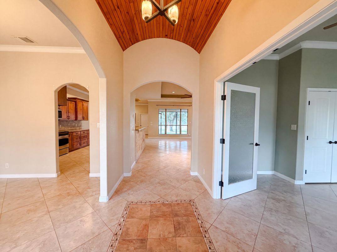 Photo 8 of 23 of 197 Vintage Ranch Cir, La Vernia, TX