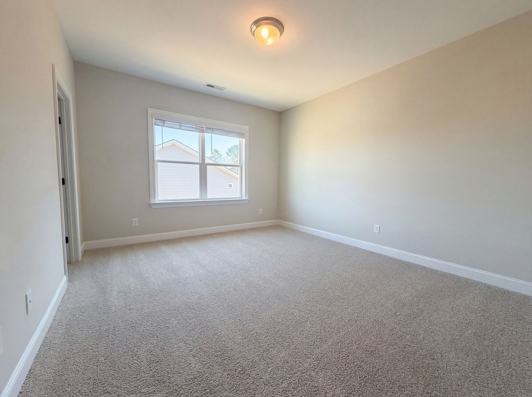 Photo 18 of 26 of 813 Copper Beech Ln, Wake Forest, NC