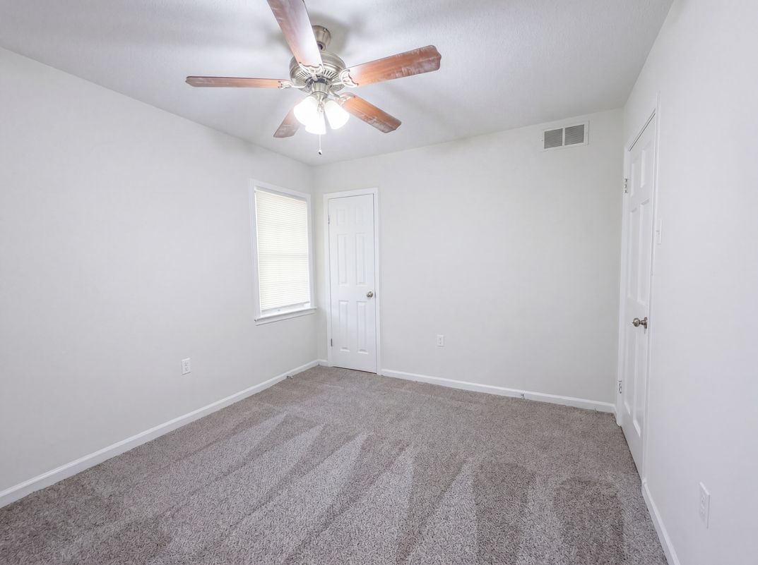 Photo 20 of 43 of 4803 Priscilla Ave, Memphis, TN