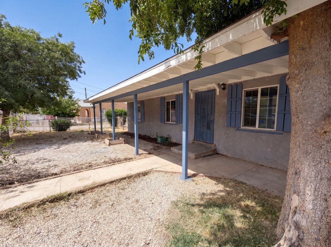 Photo 40 of 42 of 11950 Lee Ave, Adelanto, CA