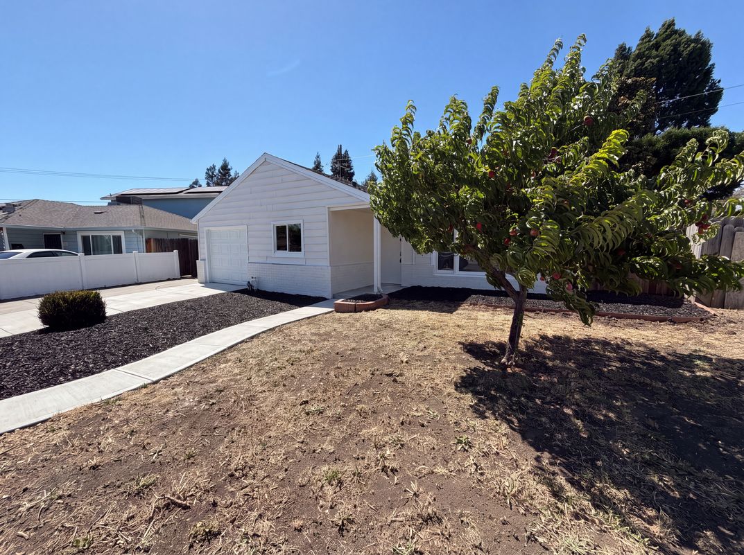 Photo 16 of 22 of 1854 Utah St, Fairfield, CA