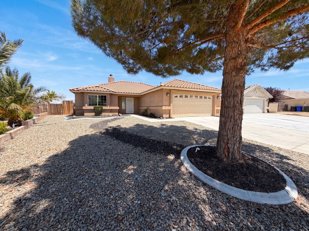 Photo 27 of 28 of 13185 Great Falls Ave, Victorville, CA