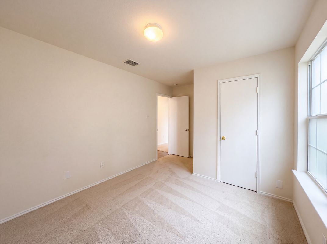 Photo 9 of 14 of 511 Brighton Ct, Wylie, TX