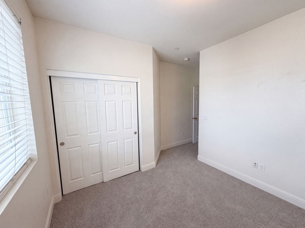 Photo 13 of 31 of 3127 Madsen St, Hayward, CA