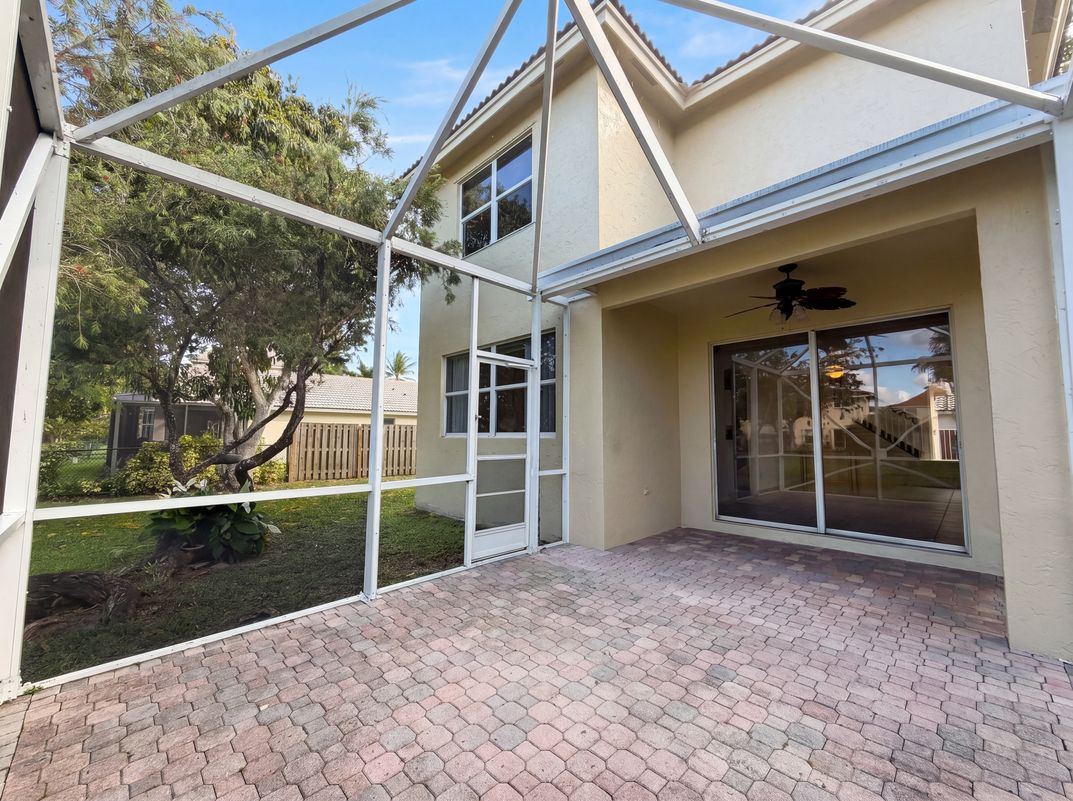 Photo 22 of 29 of 1848 Capeside Cir, Wellington, FL