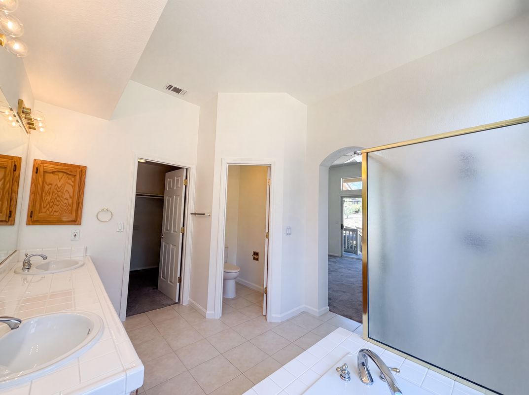 Photo 17 of 34 of 2503 Meredith Pl, El Dorado Hills, CA