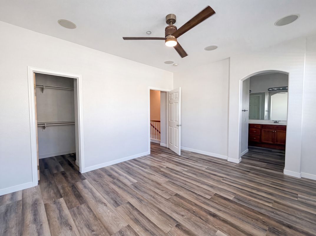 Photo 4 of 25 of 41534 King Palm Ave, Murrieta, CA