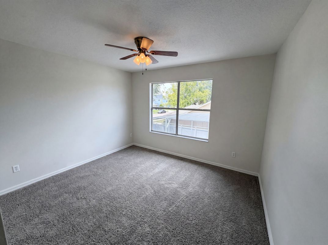 Photo 31 of 43 of 2270 Blossomwood Dr, Oviedo, FL