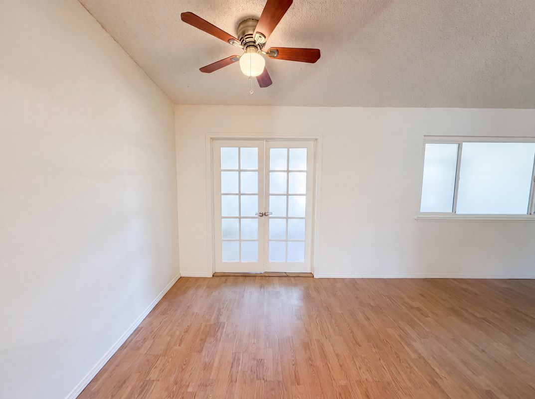 Photo 11 of 27 of 6620 Twining Way, Citrus Heights, CA