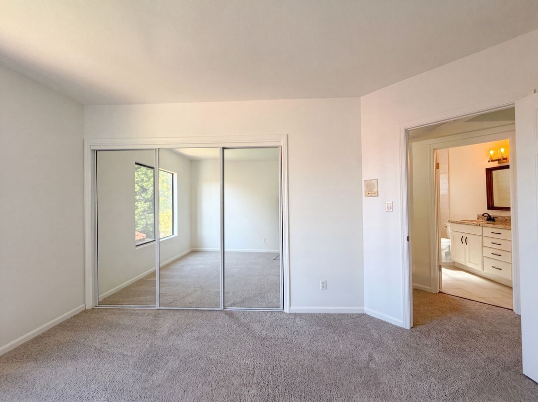 Photo 4 of 38 of 13816 N 50th St, Scottsdale, AZ