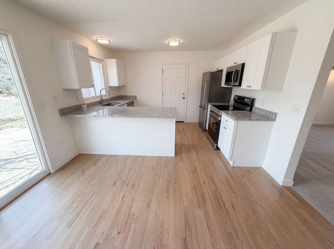 Photo 2 of 36 of 1146 S Cathay St, Aurora, CO
