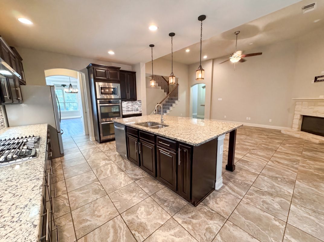 Photo 2 of 26 of 1058 Cedar Glen Dr, New Braunfels, TX