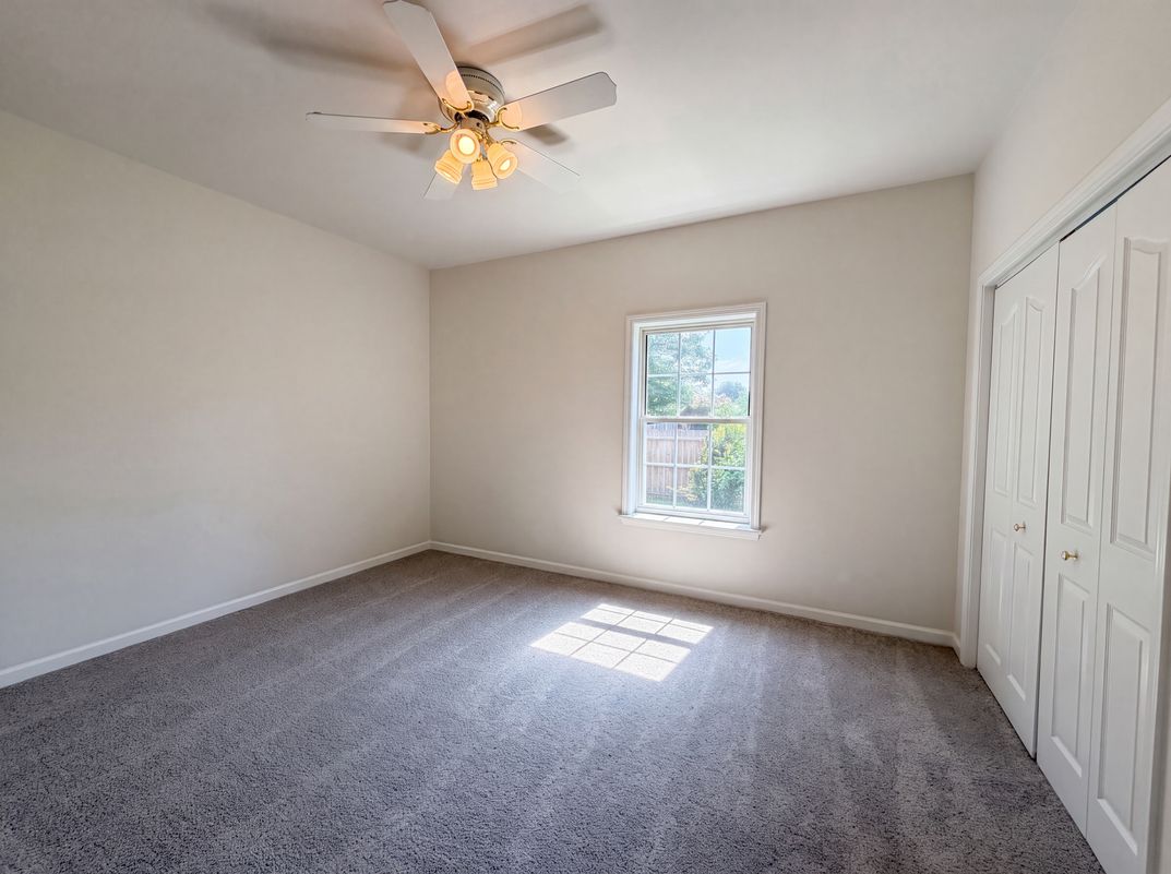 Photo 16 of 24 of 1727 Joben Dr, Murfreesboro, TN