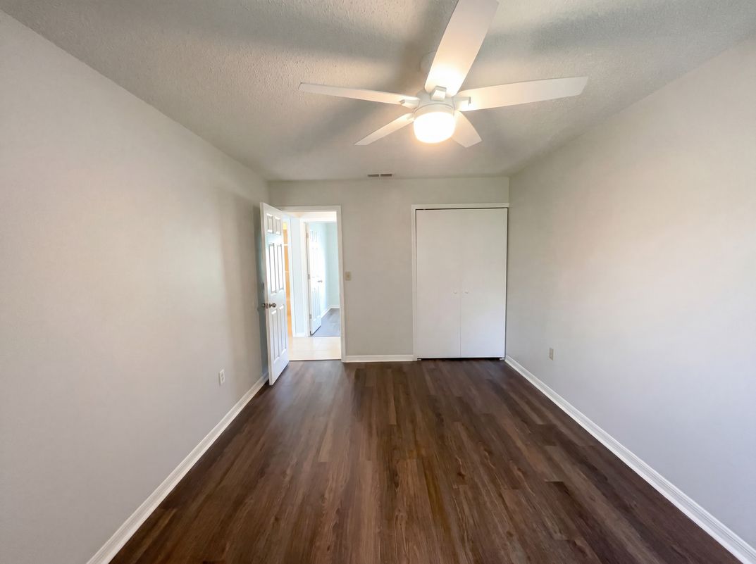 Photo 12 of 25 of 103 Dulverton Way, Kissimmee, FL