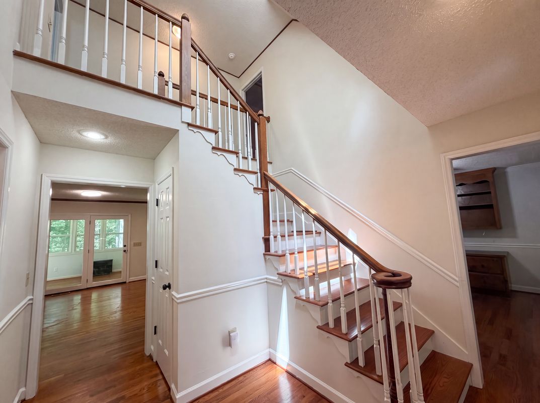 Photo 20 of 38 of 335 Dill Cir, Landrum, SC
