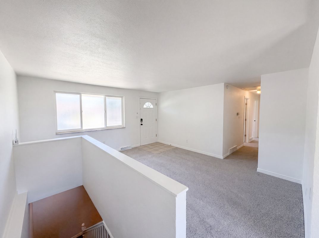 Photo 6 of 28 of 774 Urban St, Lakewood, CO