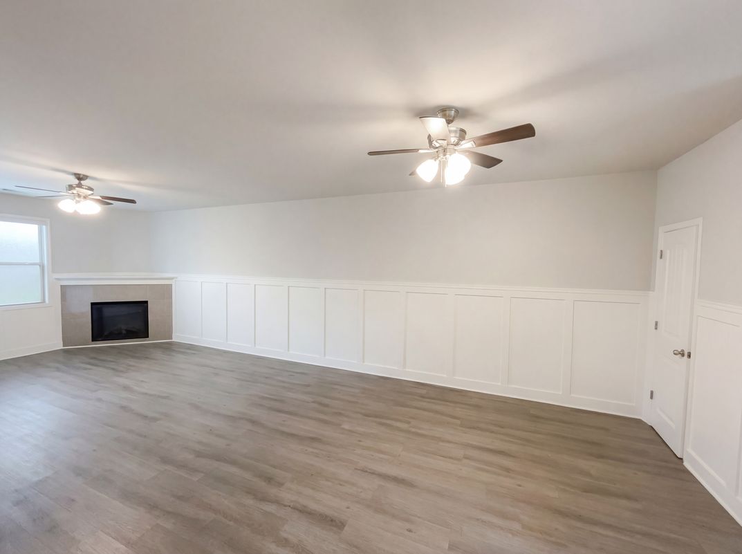 Photo 3 of 19 of 220 Madison Ave, Acworth, GA
