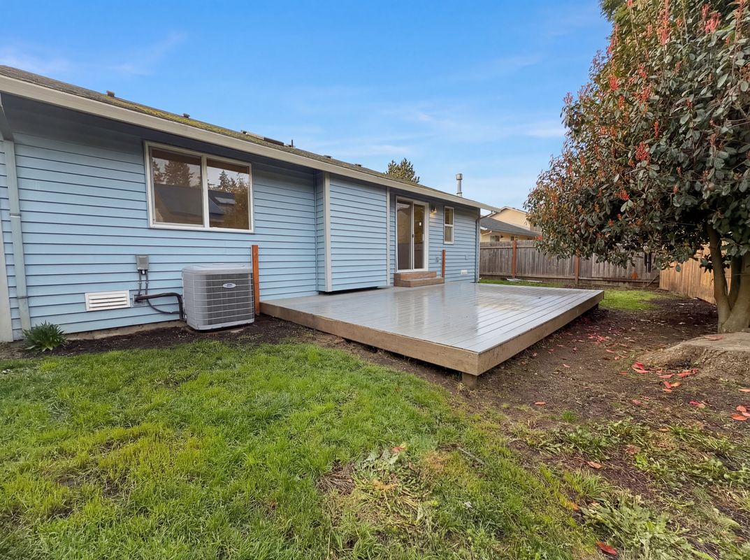 Photo 5 of 18 of 8641 NE Windstone St, Beaverton, OR
