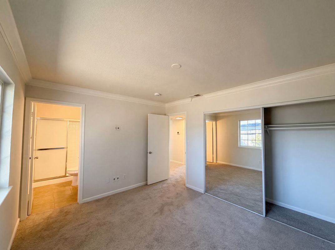 Photo 4 of 34 of 6909 Kittery Ave, Citrus Heights, CA