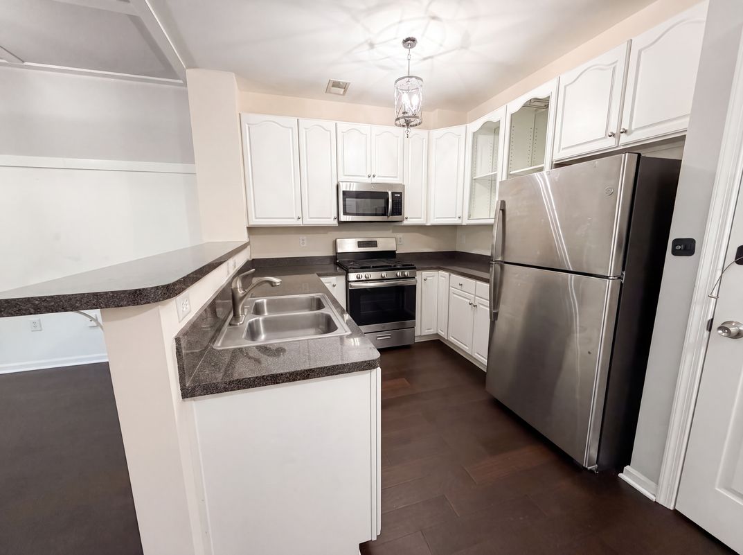 Photo 19 of 54 of 15489 Chopawamsic Ct, Woodbridge, VA