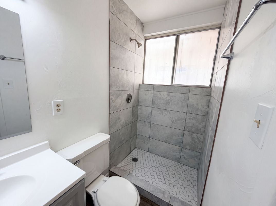Photo 10 of 21 of 2901 N Cloverland Ave, Tucson, AZ