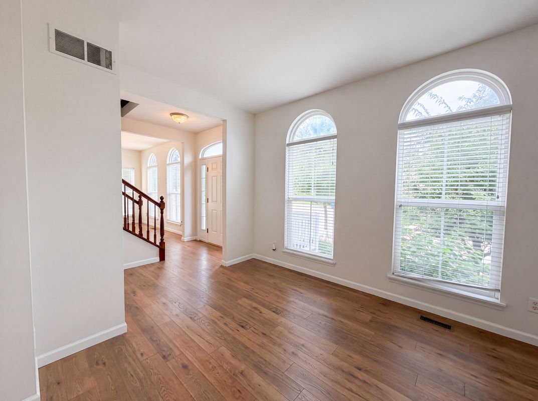 Photo 3 of 25 of 2556 Viola Gill Ln, Wildwood, MO