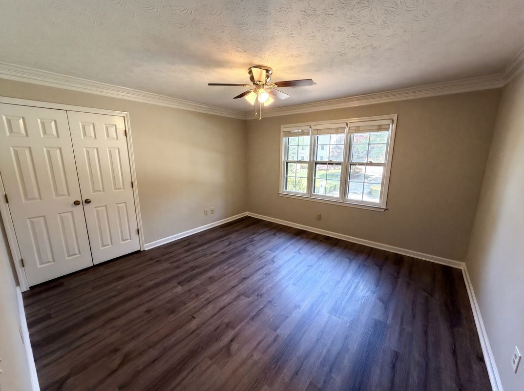 Photo 4 of 46 of 2360 Kimbrough Ct, Atlanta, GA