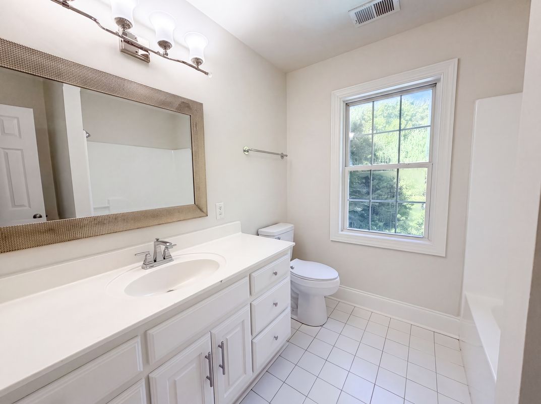 Photo 18 of 27 of 502 Live Oaks Ct, Fort Mill, SC