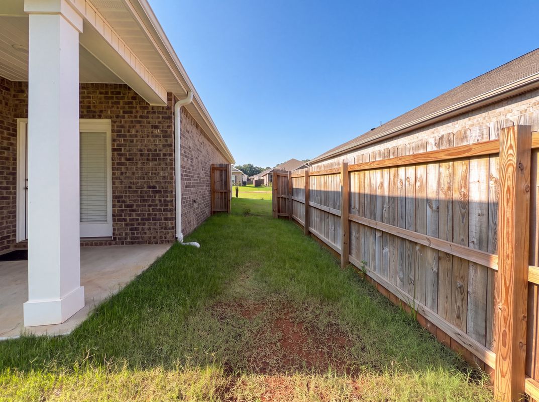 Photo 37 of 58 of 12898 Golden Hay Cir NW, Madison, AL