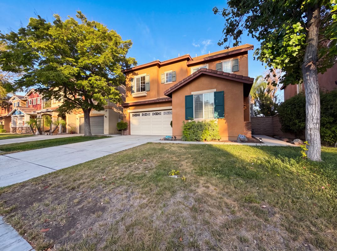 Photo 22 of 28 of 38408 Tranquila Ave, Murrieta, CA