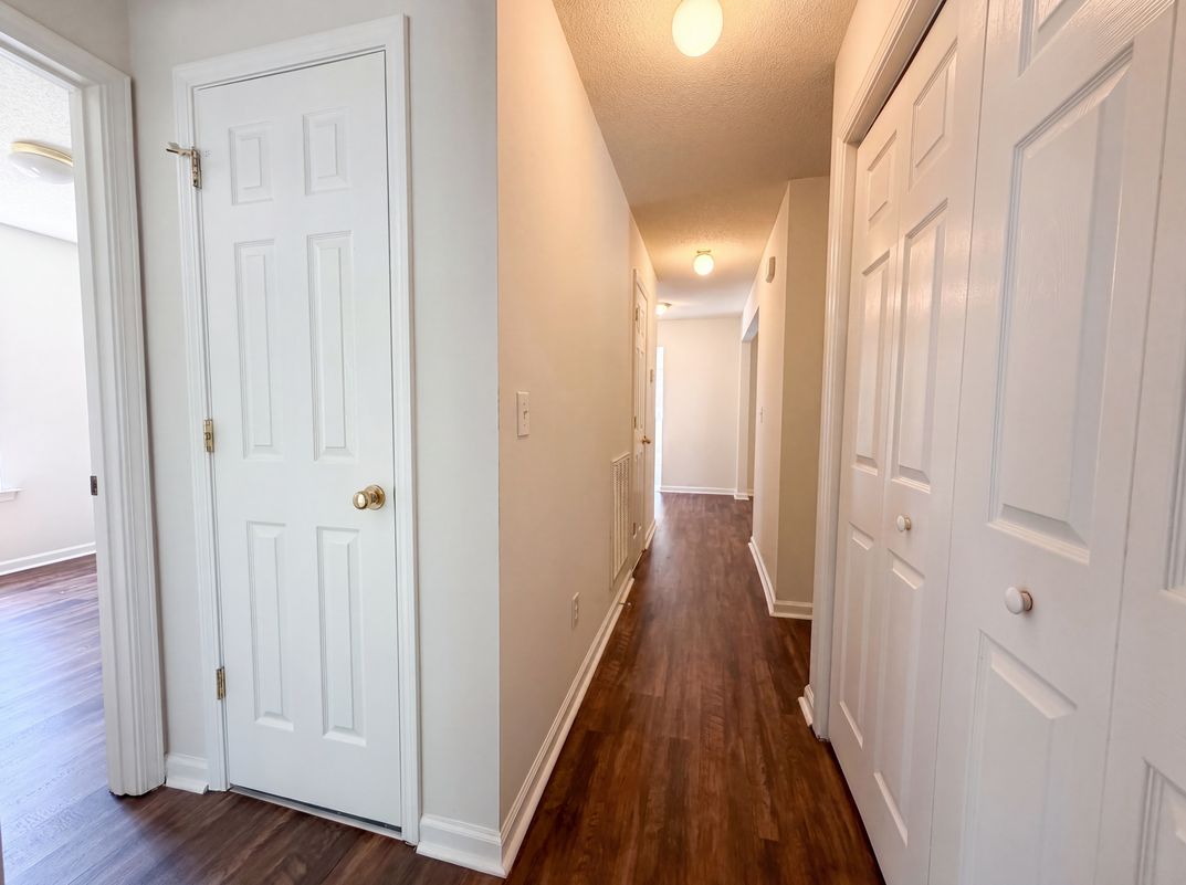 Photo 12 of 20 of 301 Hocutt Dr, Clayton, NC