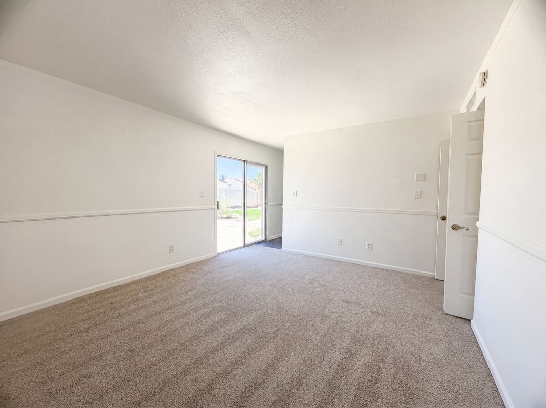 Photo 8 of 17 of 1307 W Alamo Dr, Chandler, AZ