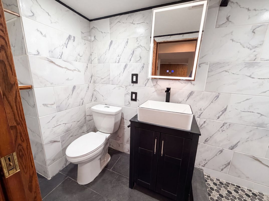 Photo 17 of 23 of 11353 N Heights Dr NW, Coon Rapids, MN