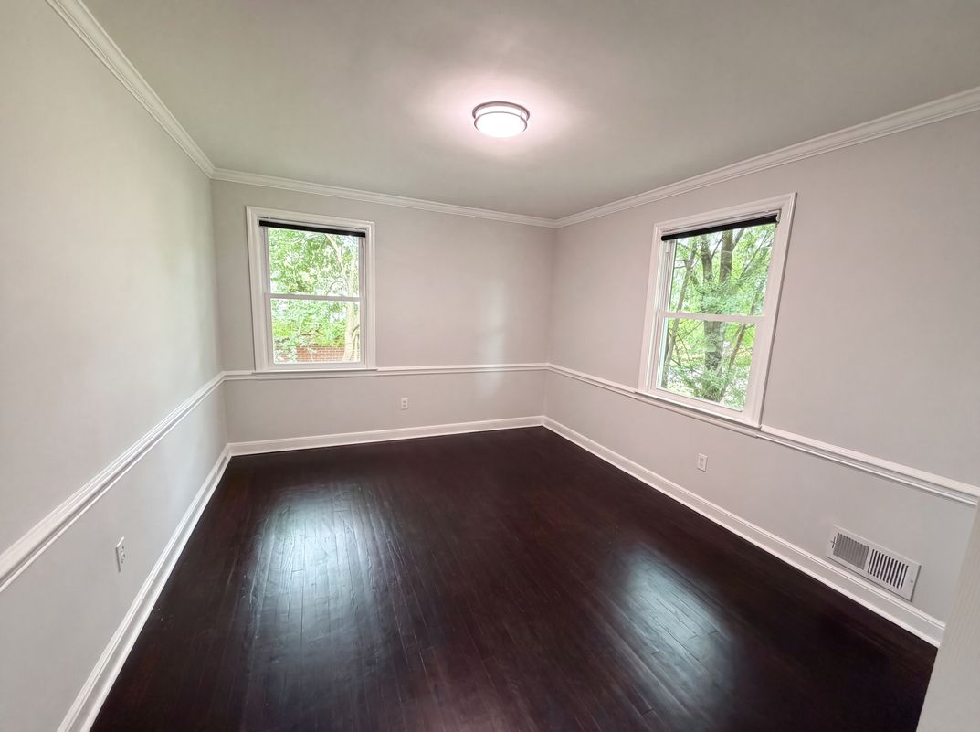 Photo 16 of 29 of 1710 Fairhaven Dr, Columbia, SC
