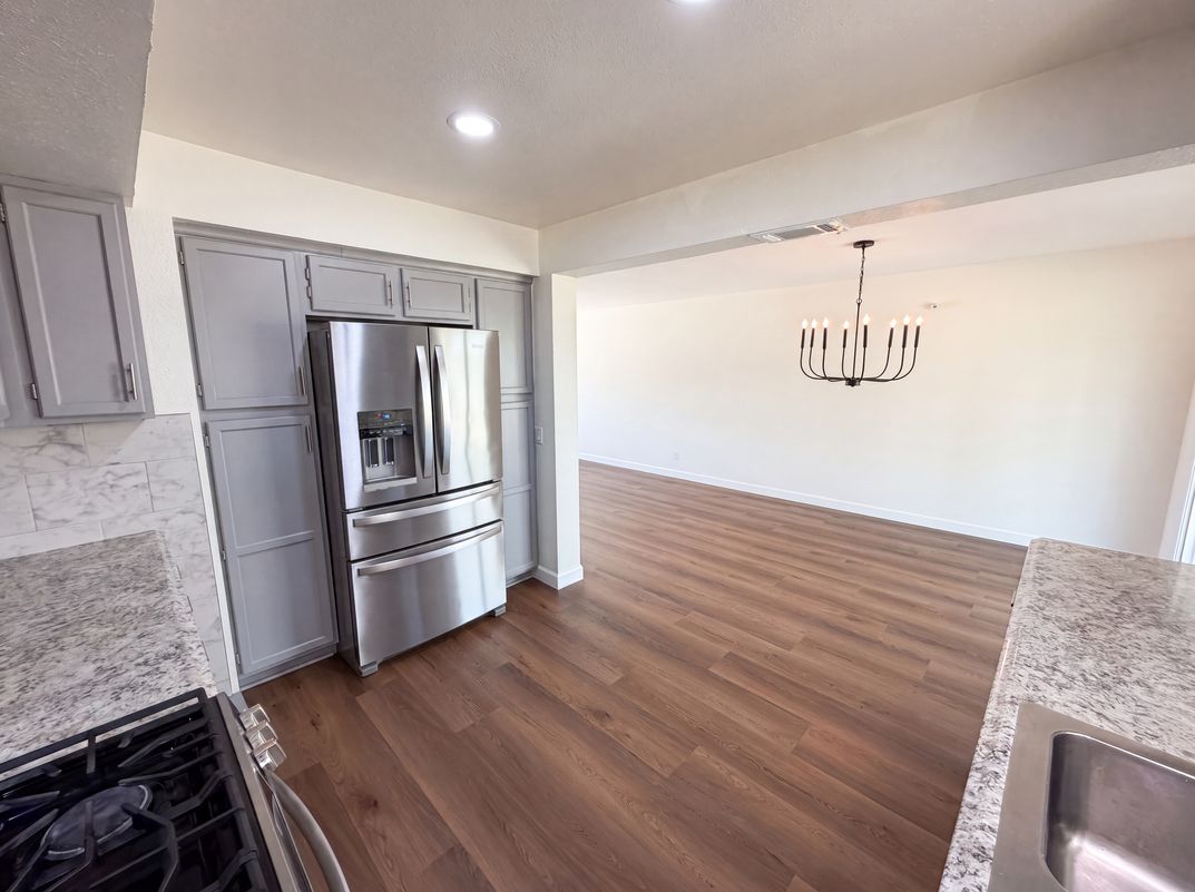 Photo 10 of 30 of 21312 E Greenhaven St, Covina, CA