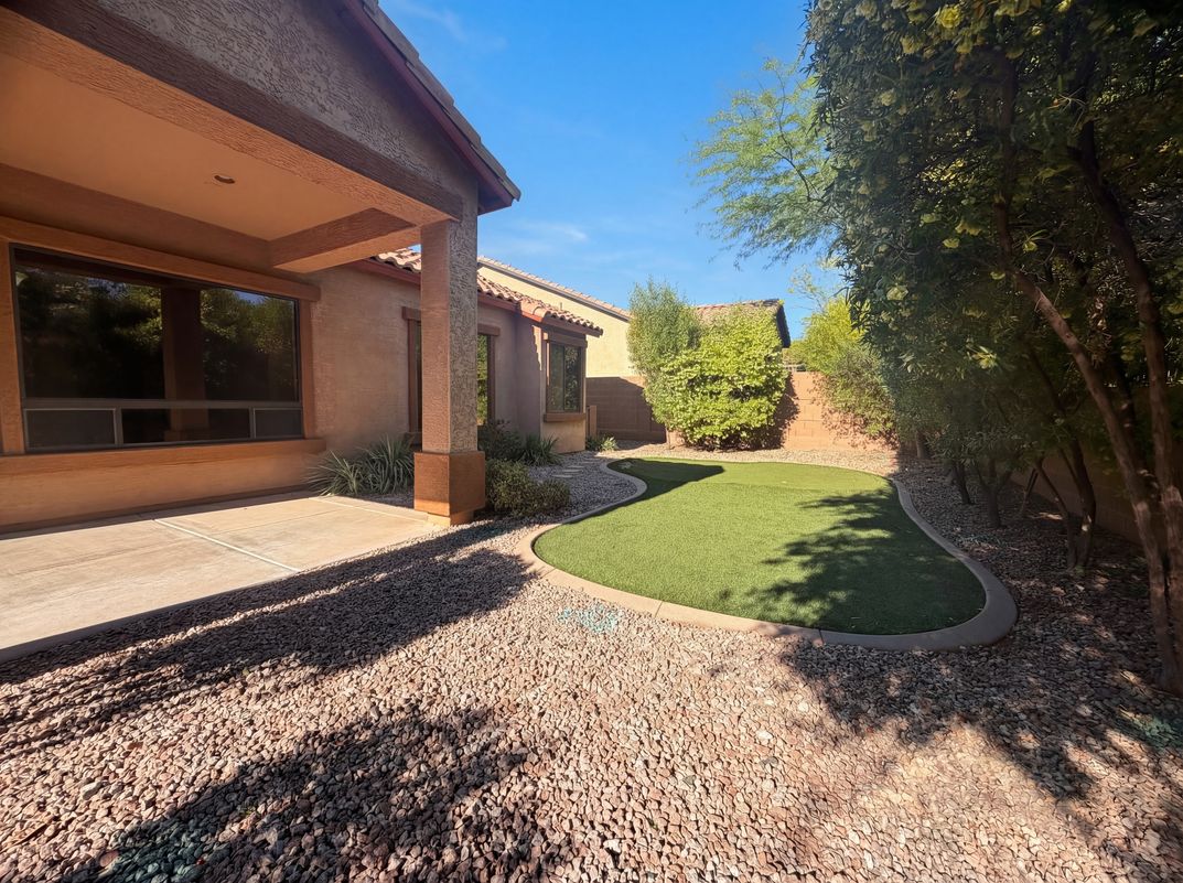 Photo 5 of 17 of 6915 E Portia St, Mesa, AZ