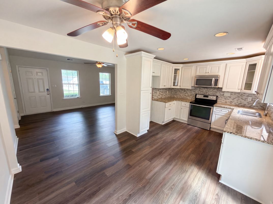 Photo 7 of 16 of 3505 Sandberry Dr, Waxhaw, NC