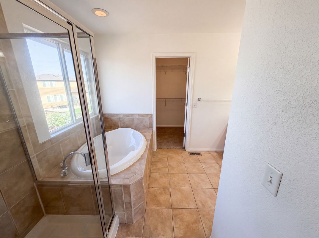 Photo 20 of 31 of 10253 Uravan St, Commerce City, CO