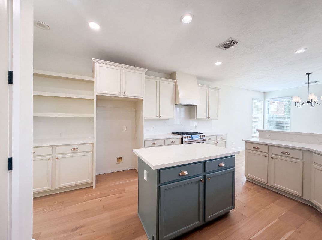 Photo 30 of 35 of 11314 Sailwing Creek Ct, Pearland, TX
